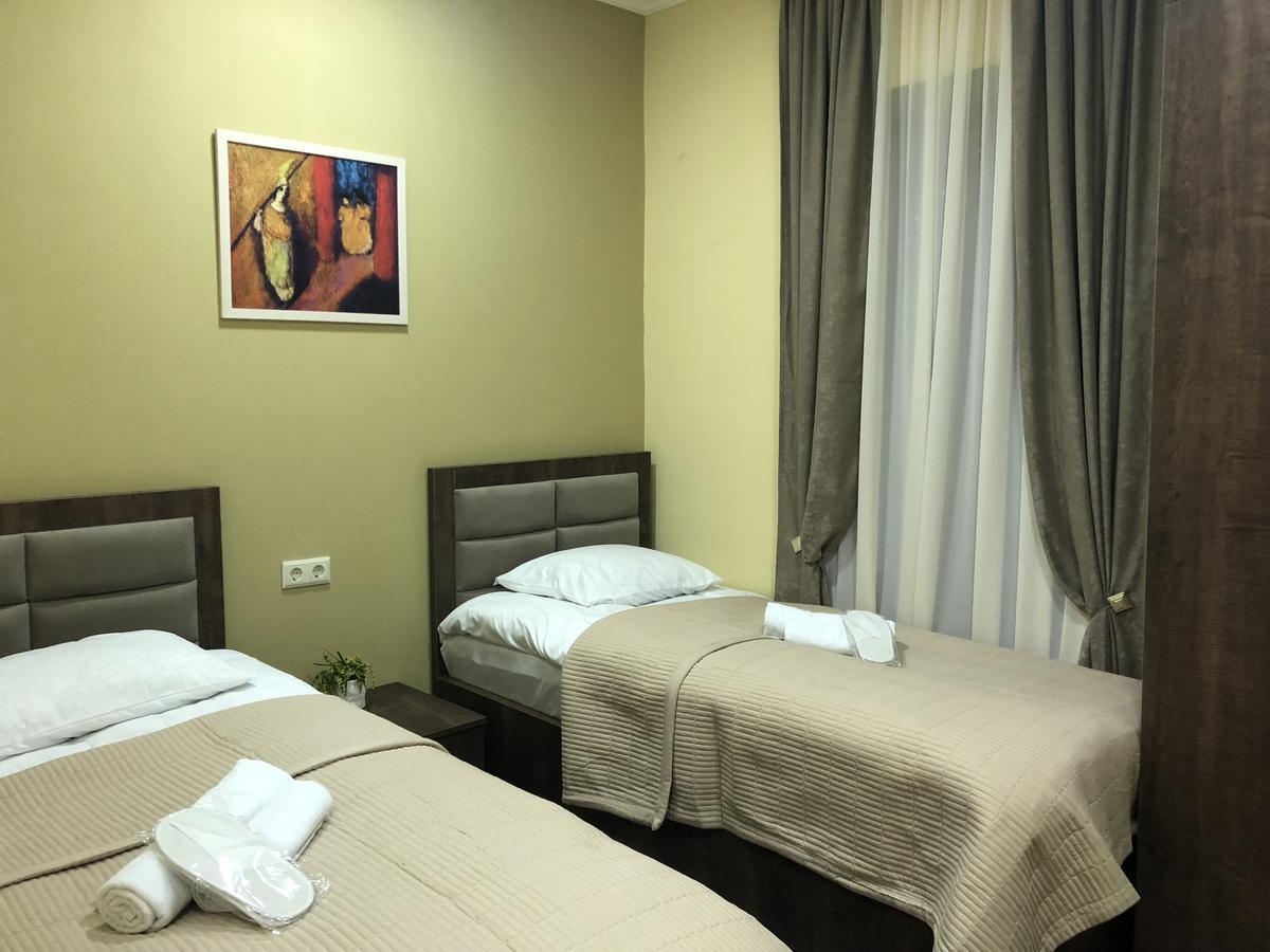 Ametapi Hotel Mestia Ngoại thất bức ảnh