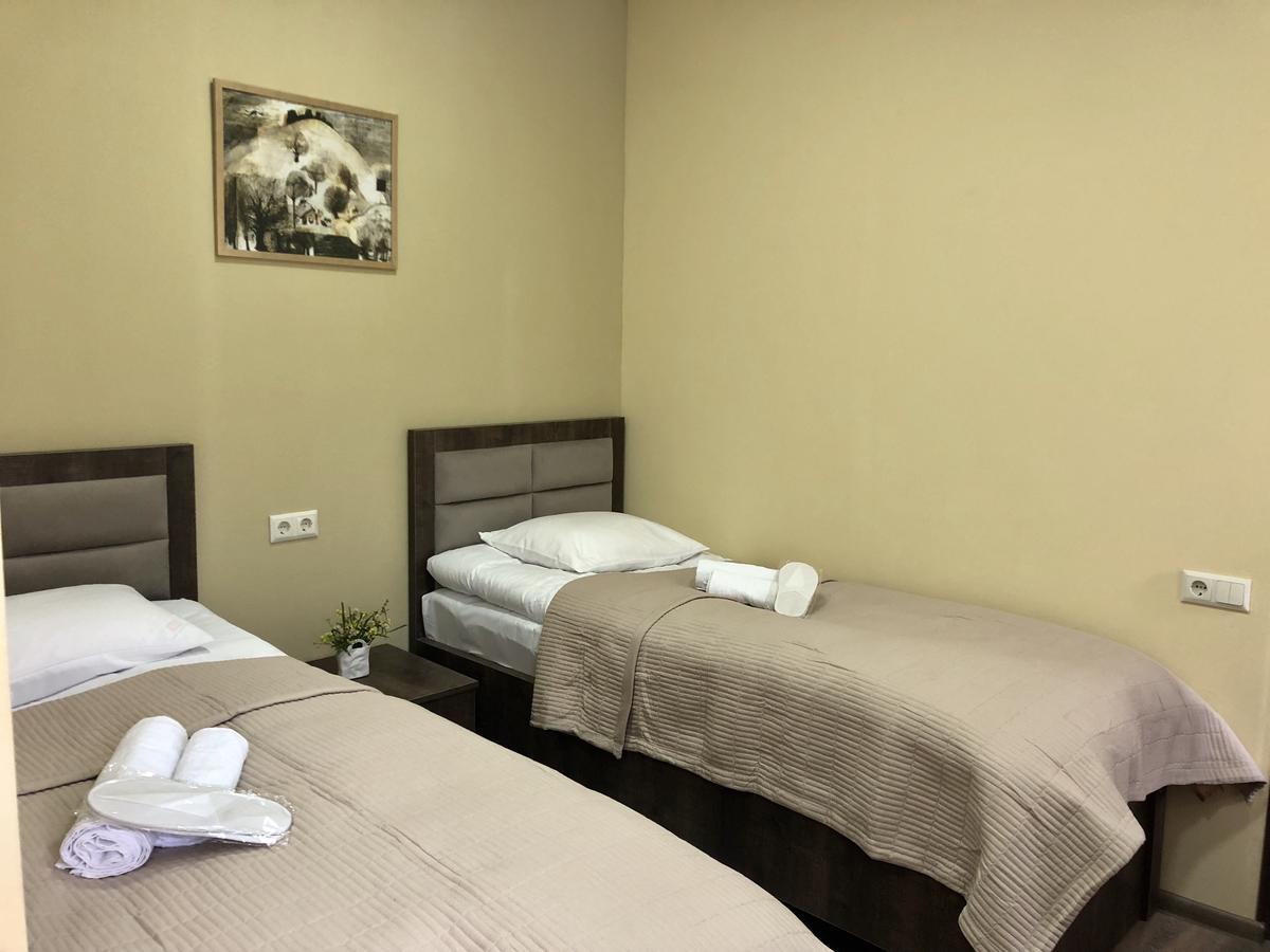 Ametapi Hotel Mestia Ngoại thất bức ảnh